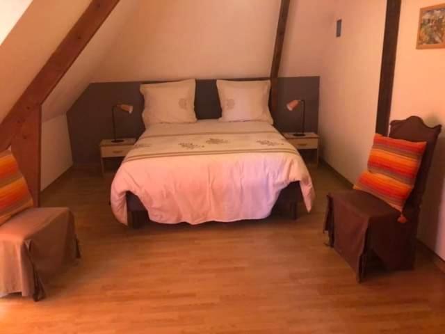 Bed and Breakfast Manoir Melphil Saint-Étienne-la-Thillaye Zewnętrze zdjęcie